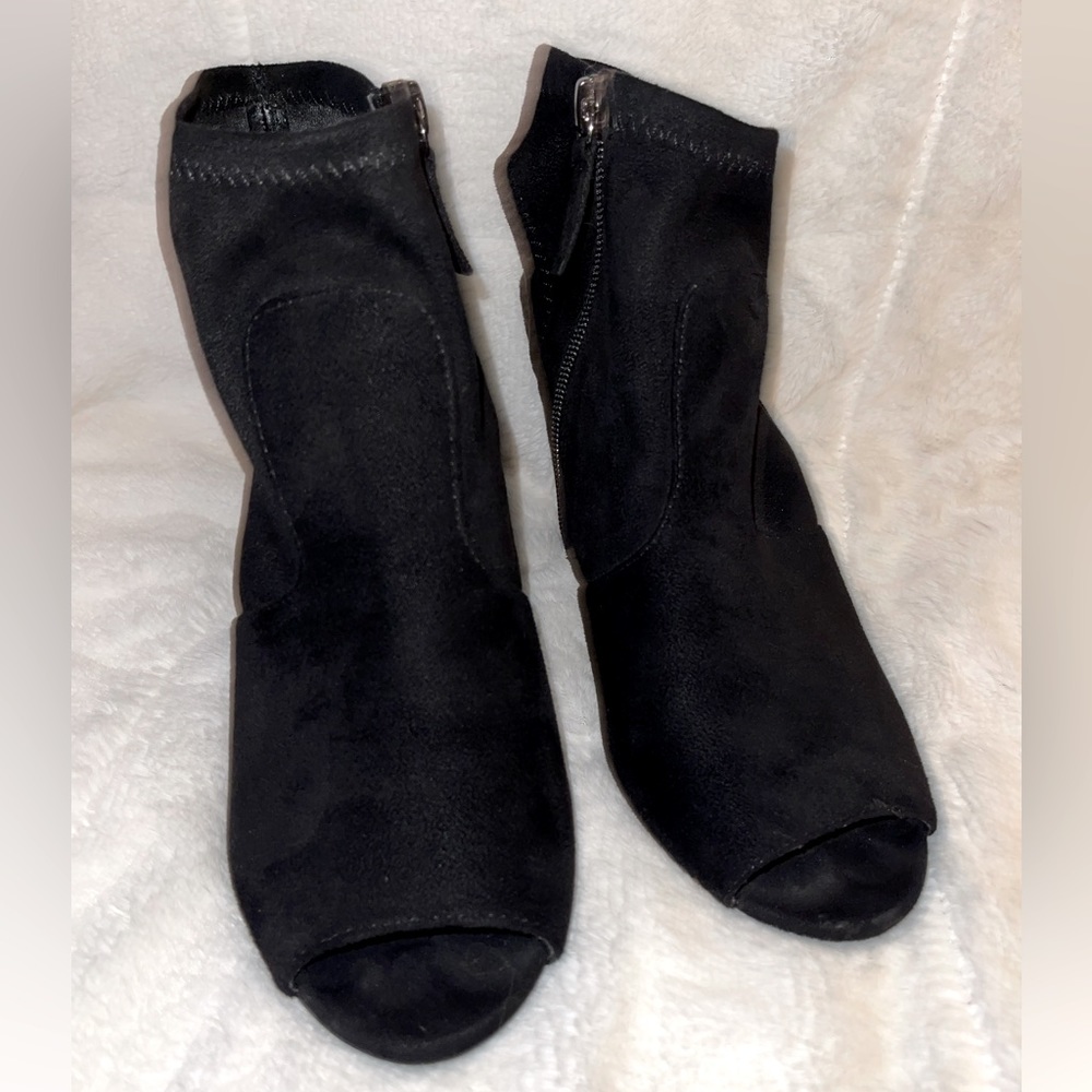 Delicious Shoes Sling Back Peep-toe Heel Bootie Size 10 Black, Faux Suede
